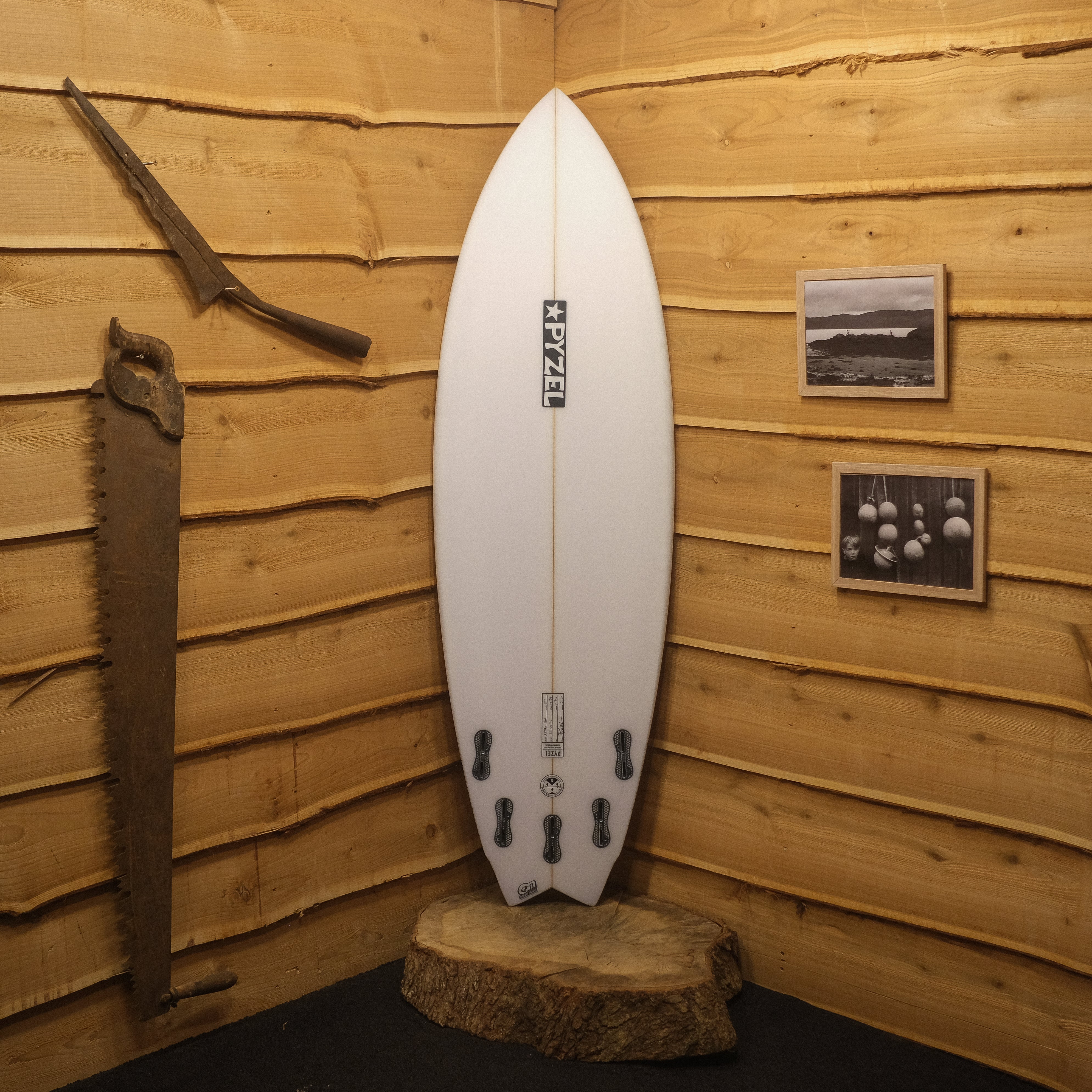 Ex-Demo Pyzel Astro Pop PU Surfboard - 5'9"