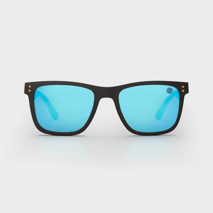 Fistral Black Wood