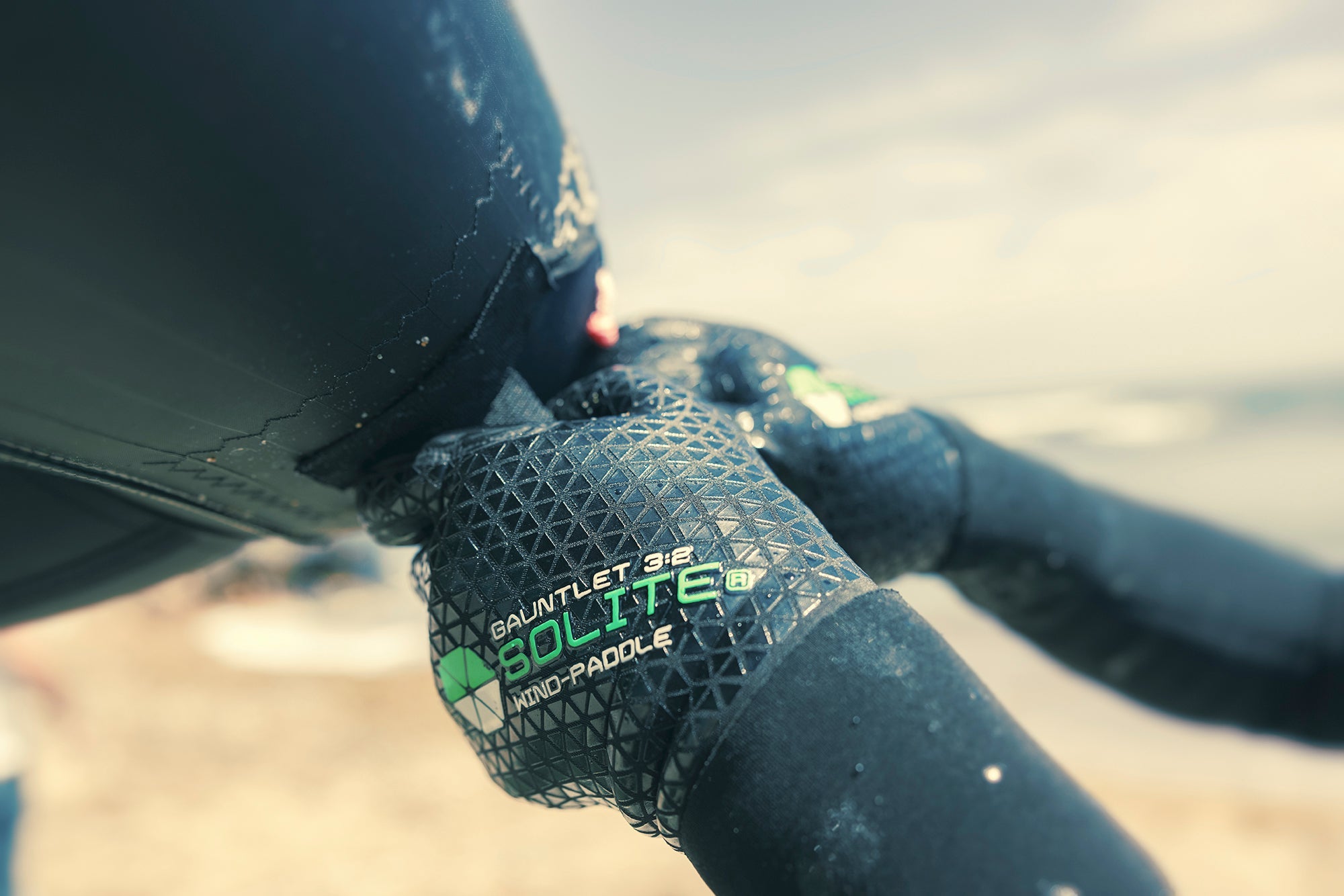 Solite 3/2 Wind/Paddle Gauntlet Wetsuit Gloves | Gloves | Solite