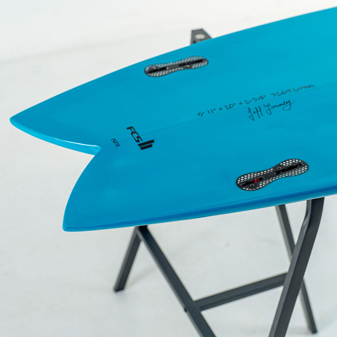 Circle One Heritage fish blue tail