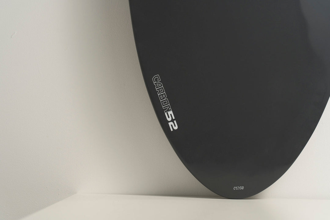 50-56inch Carbon Fibre Epoxy Skimboard Cobalt Grey | Circle One