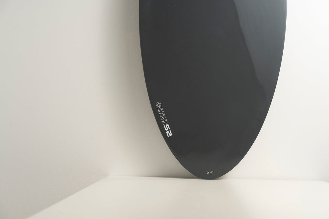 50-56inch Carbon Fibre Epoxy Skimboard Cobalt Grey | Circle One