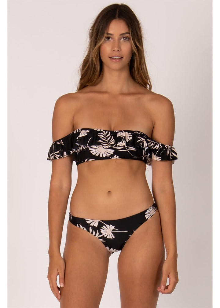 Sisstrevolution Brandy skimpy bikini bottom