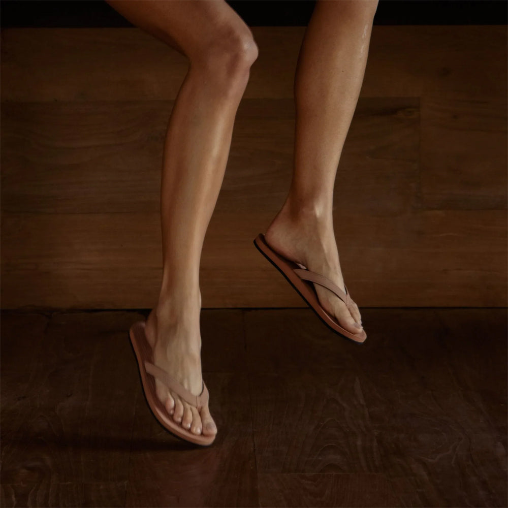 Indosole - Womens Flip Flops - ESSNTLS - Rust