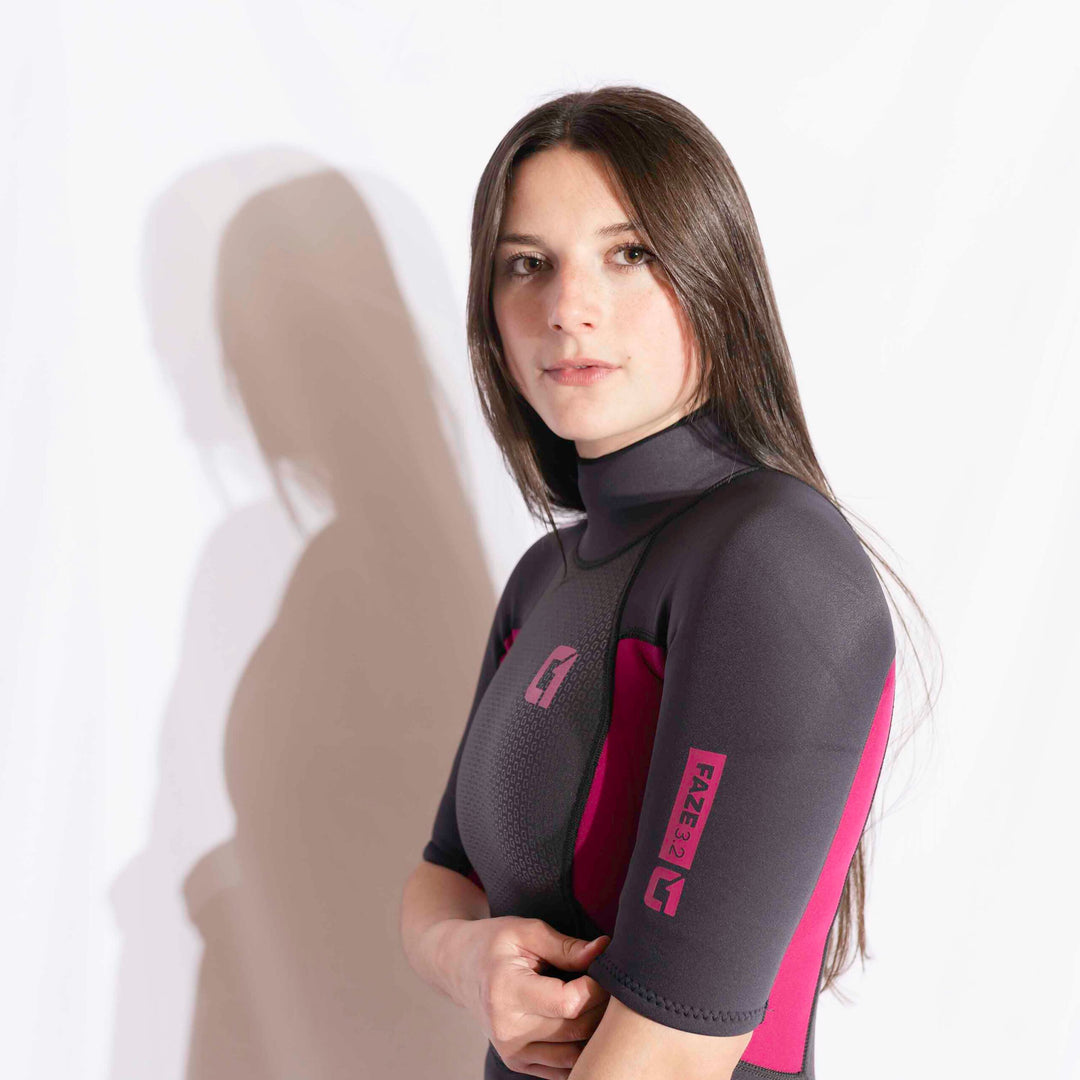 Womens 3/2mm Summer Wetsuit FAZE Shorty | Circle One