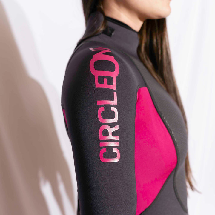 Womens 3/2mm Summer Wetsuit FAZE Shorty | Circle One